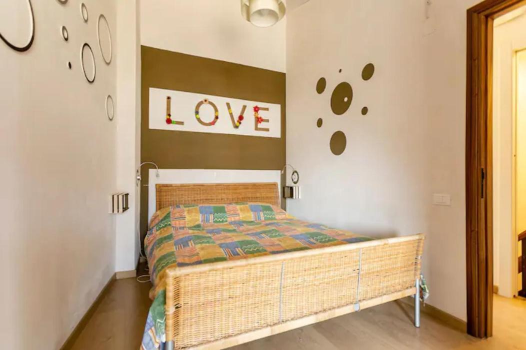 Stanza Con Terrazzo Vista Lago - Lakeholiday Кастел ди Тора Екстериор снимка